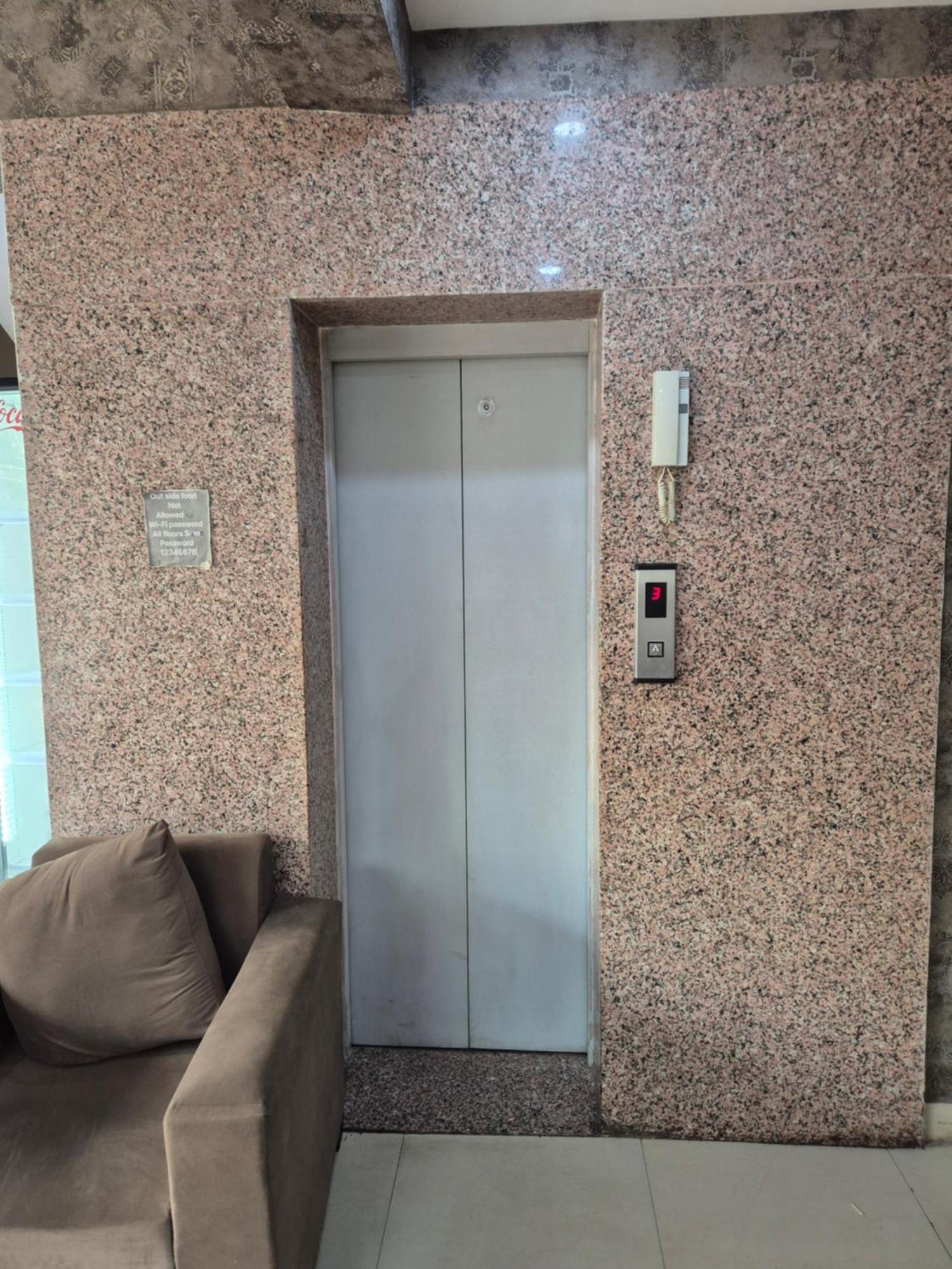 Hotel The Vertigo By Boom Rooms نويدا المظهر الخارجي الصورة
